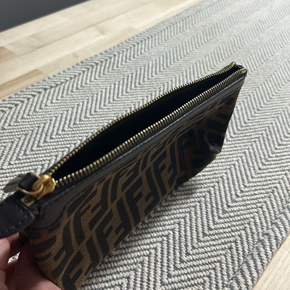 Fendi bag - Picture 2 of 8